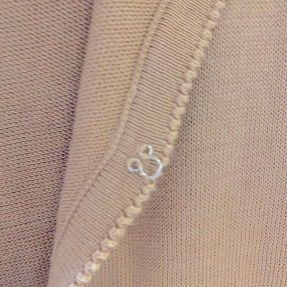 Light Brown Short Sleeve Top - Size 7 Juniors - Picture 8 of 13